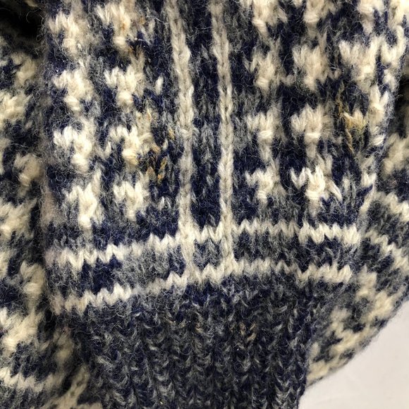 Stunning Vintage 100% Wool Knit Oversized Houndstooth Plaid Crew Sweater Preppy - Picture 9 of 10